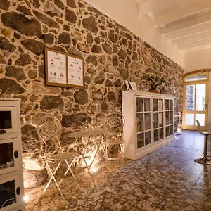 Domo Sa Barra Bed & Breakfast