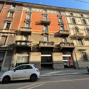 Deliziosa Stanza Nel Cuore Di Milano